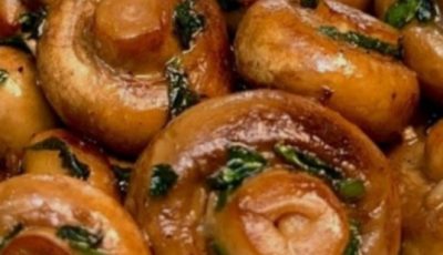 Garlic Butter Sautéed Mushrooms with Fresh Parsley