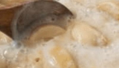 Boiled Garlic in Milk: Helpful Habit or Risk You Should Know?