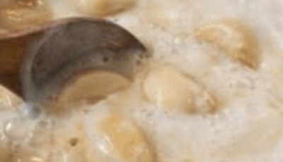 Boiled Garlic in Milk: Helpful Habit or Risk You Should Know?